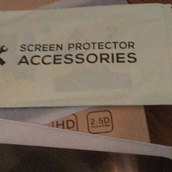 Screen protector - Picture 5 of 6